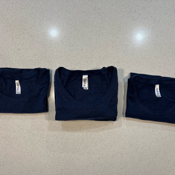 LOT: (11) Ladies Bella fitted tees - Blank - Multiple Sizes - Picture 5 of 15